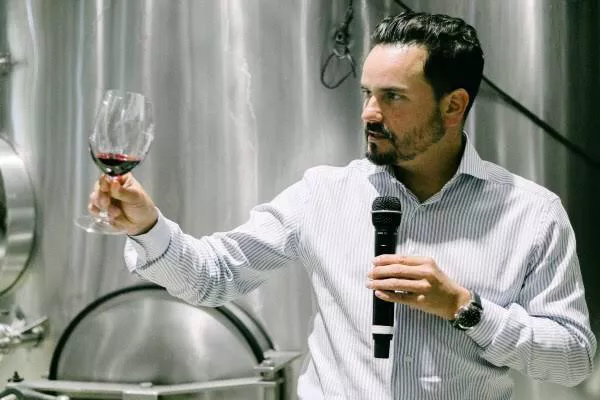 0CA2F953-AF36-4FA7-AC49-E0CAC2CD067A