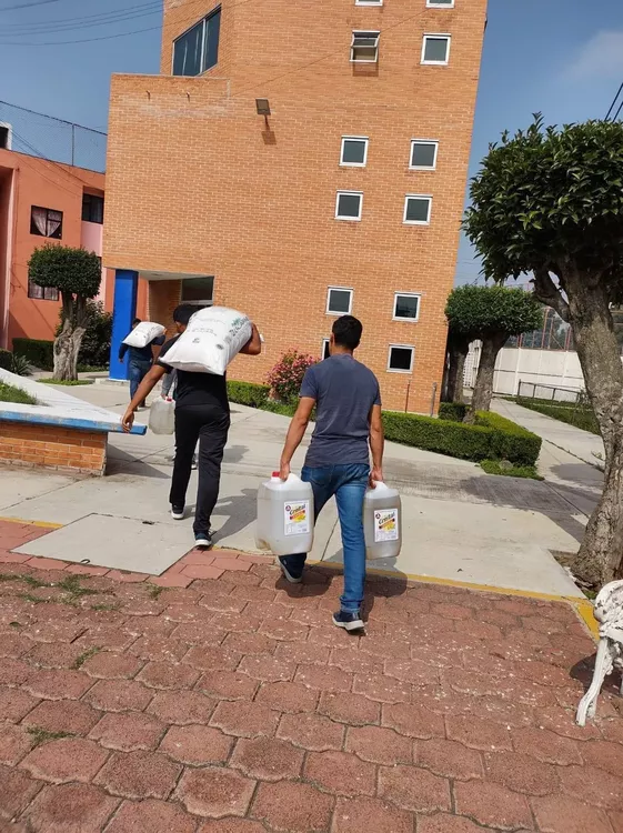 981E6BE3-351A-4992-854D-74993A1A0586