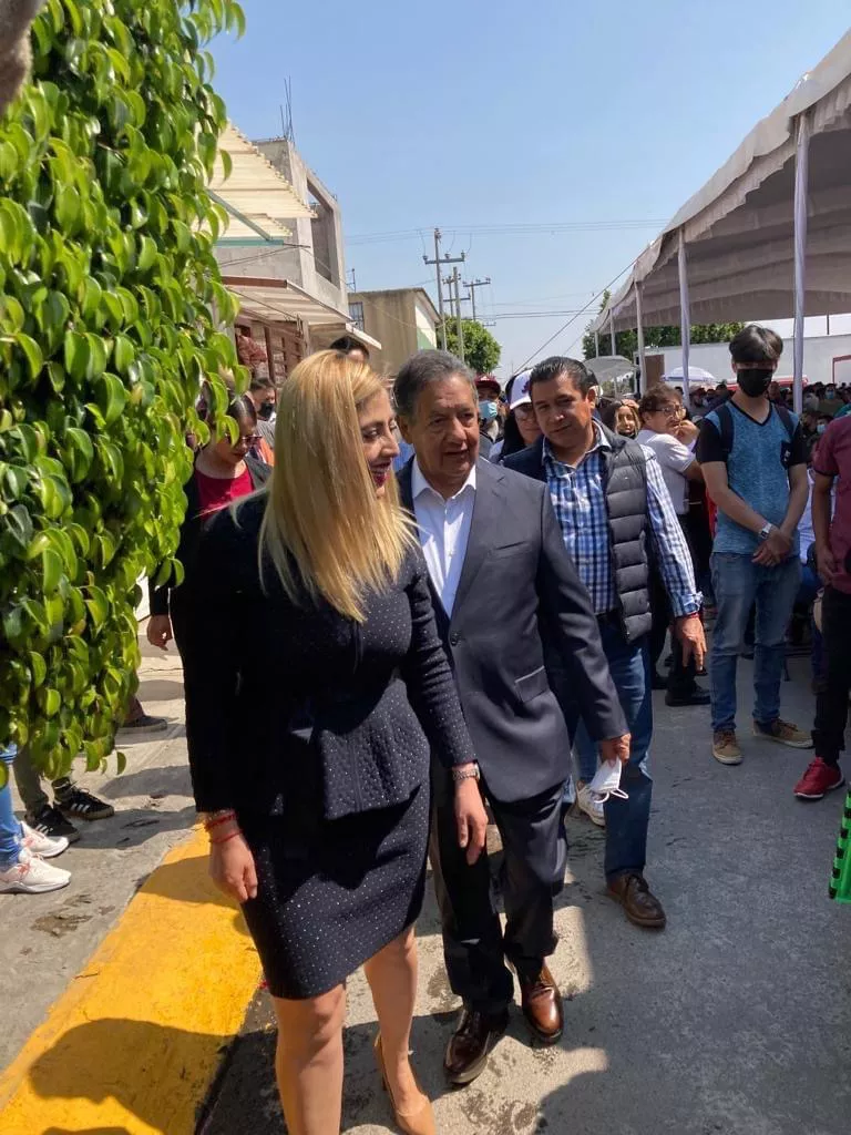 8C3999B5-88F5-413F-9553-9DD153CD2A5C