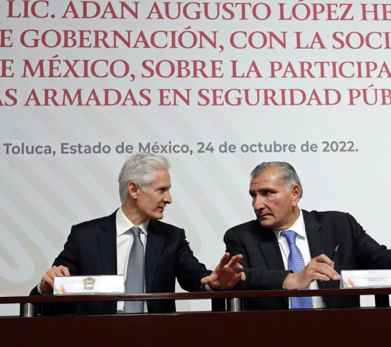 5D8935CD-1DDC-4D42-BF74-68DF26A088F2