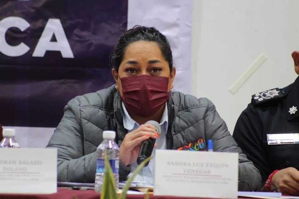 6EB011E7-63FA-4529-827F-54E156E56172