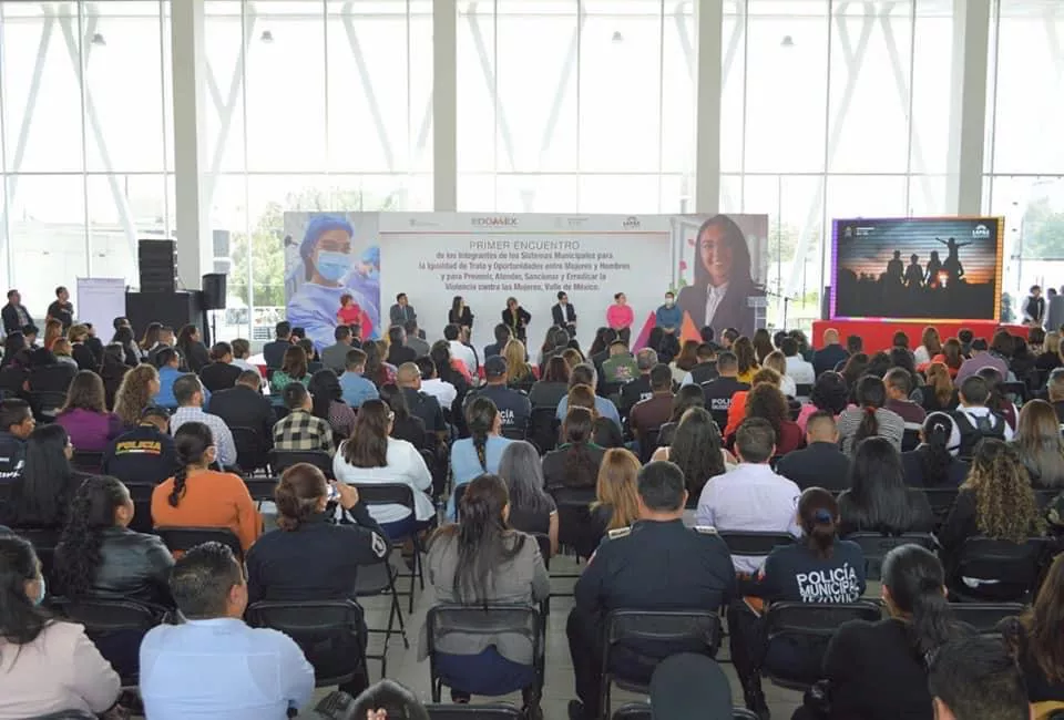 CEA94FE0-8D36-4C75-9F8F-A20161A6E383