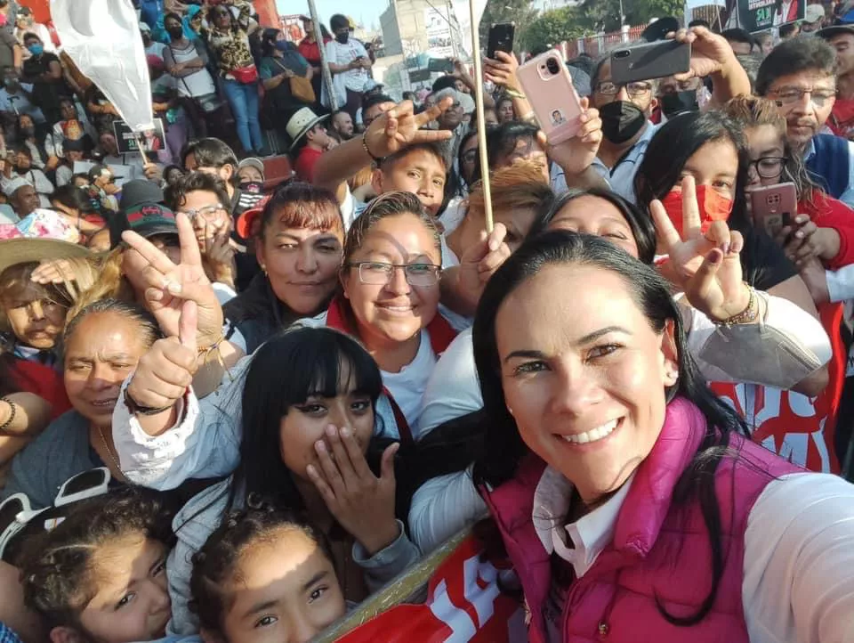 53549F45-8D89-490C-8FD3-A7BE0158CEA9