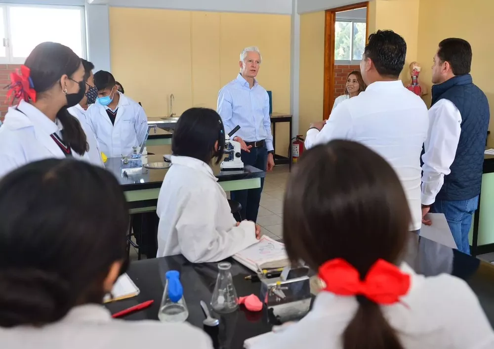 EB6D4434-DB03-4A99-8D02-CC1D795C8E30