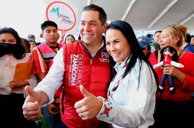 1DA4EC6C-9980-4CC9-9F39-A86EB3005B9B