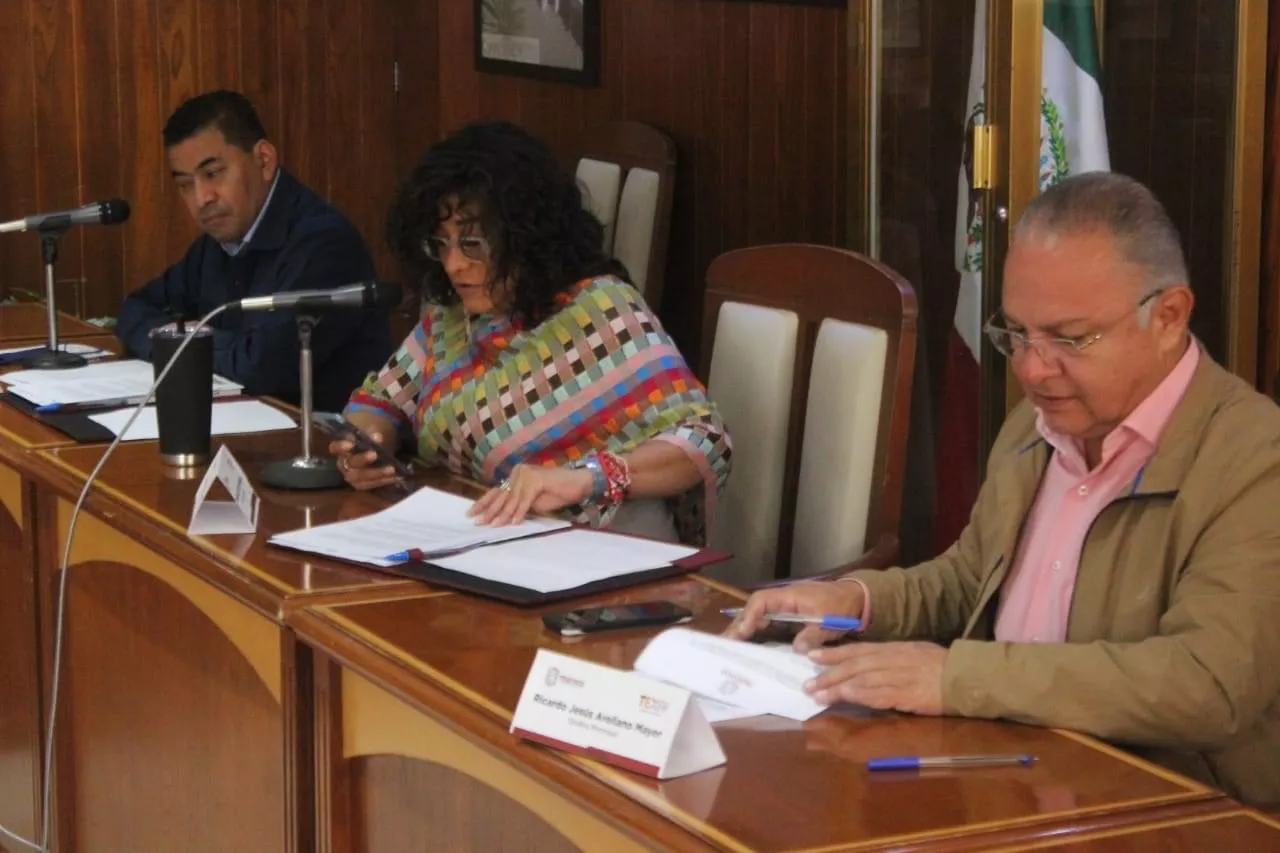 E0B60F9A-FE61-4A54-ABB3-7C37E8A31DC5