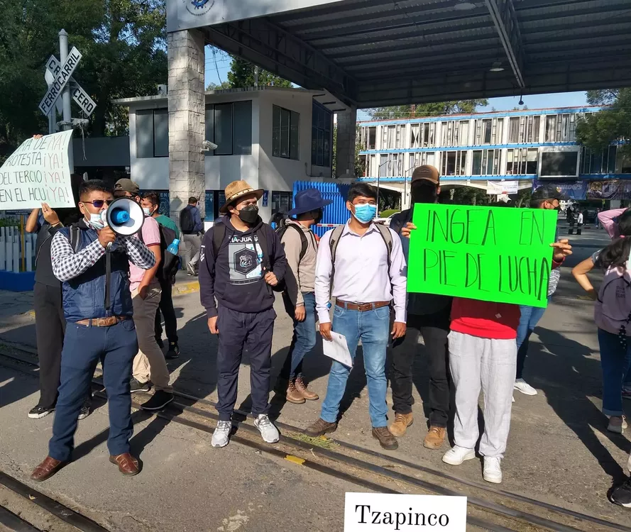 9FC091B7-F9F7-4DEC-8BD2-47769B7761B5