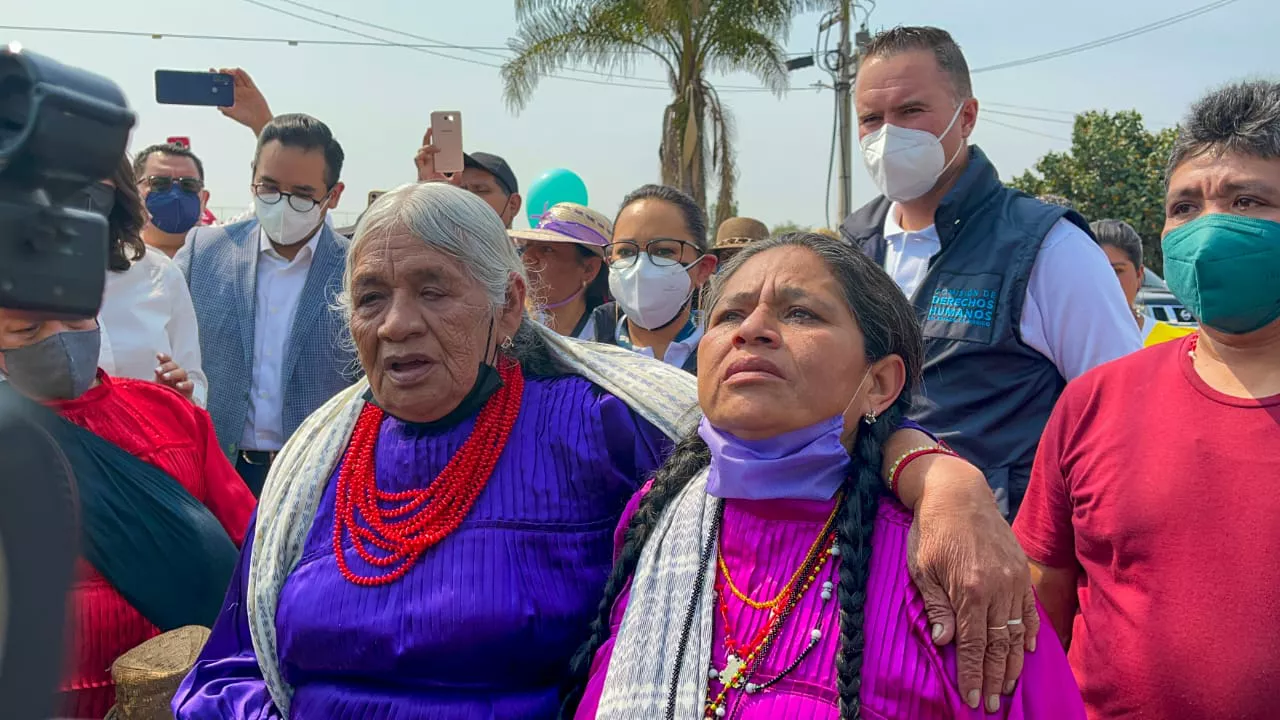 4AB95E35-69F4-44F6-AB4A-0A2982B4FC00