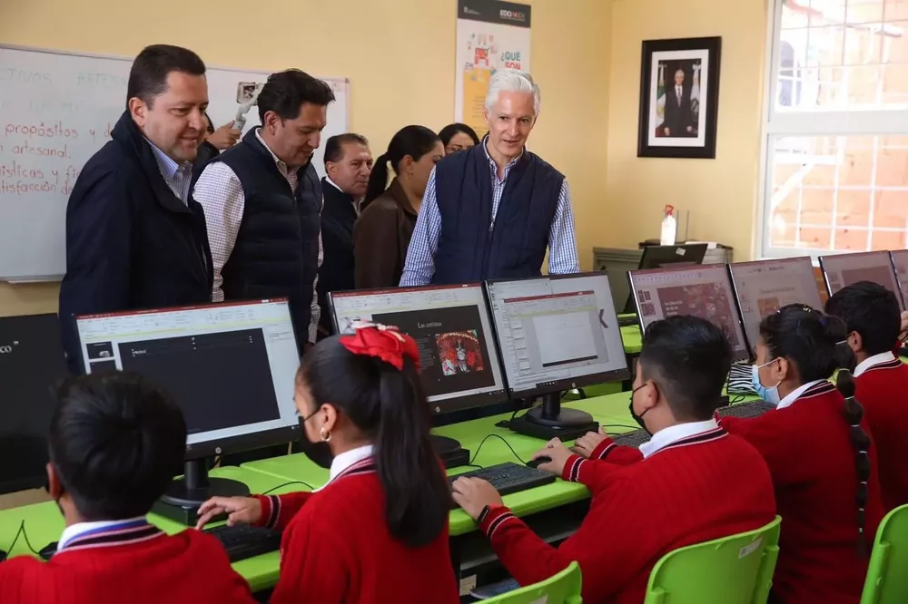 68E84ECB-8F53-40EC-904E-EC92D2966230