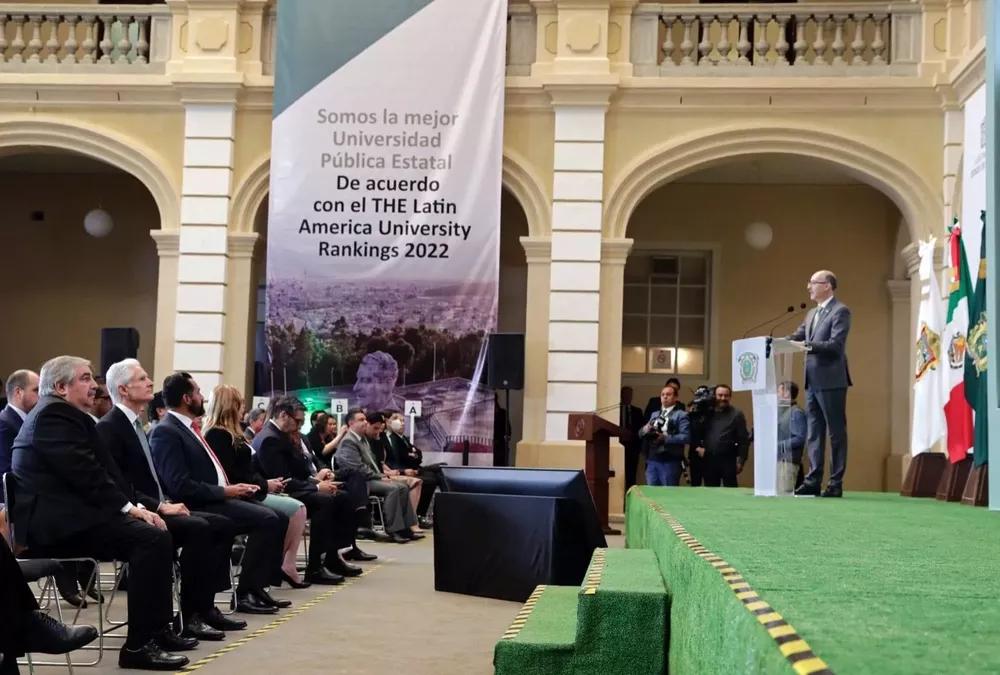 EF79F13E-C460-40DB-9130-2A7EB2E93D09