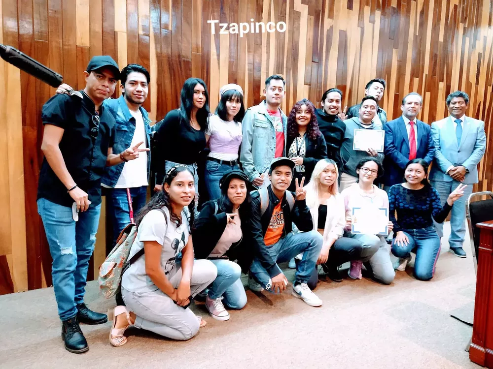 4BB9FA20-8332-4498-9FF6-91AC1F109A28