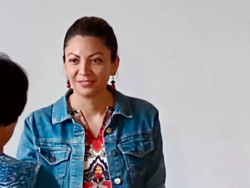 FAE4F307-FE18-42BF-A959-5FECBDD4C685