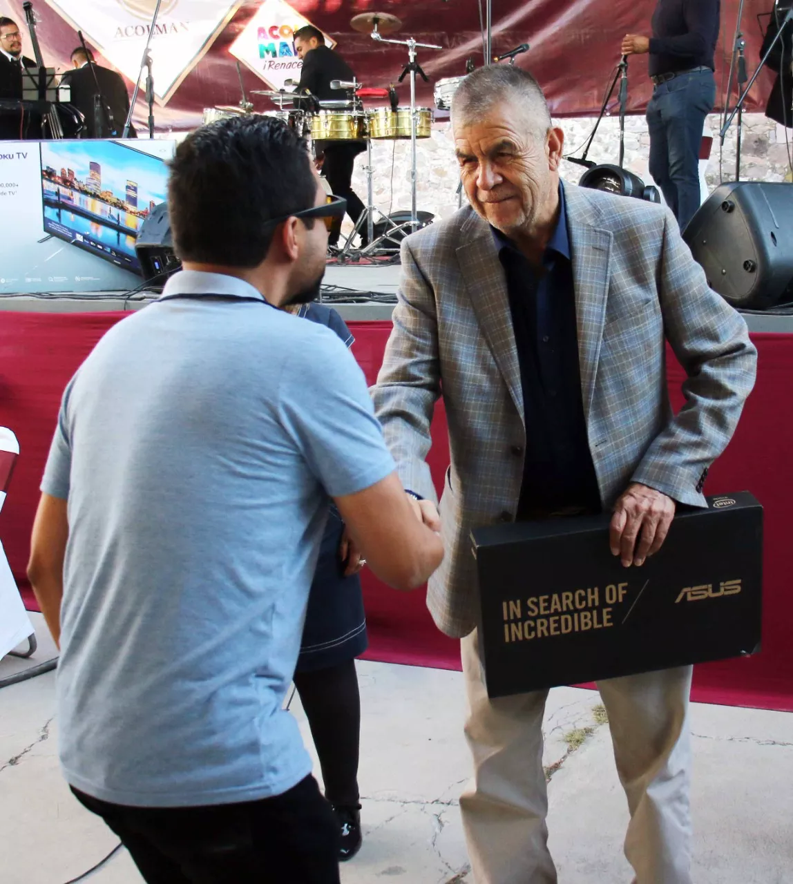 C640ABD9-9616-4FED-A58B-A696983C763A