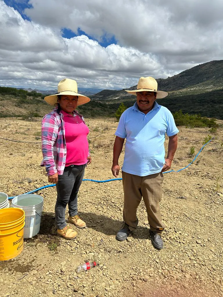 5ECF4055-A5A5-4FAA-9BA5-4E8E3272240C