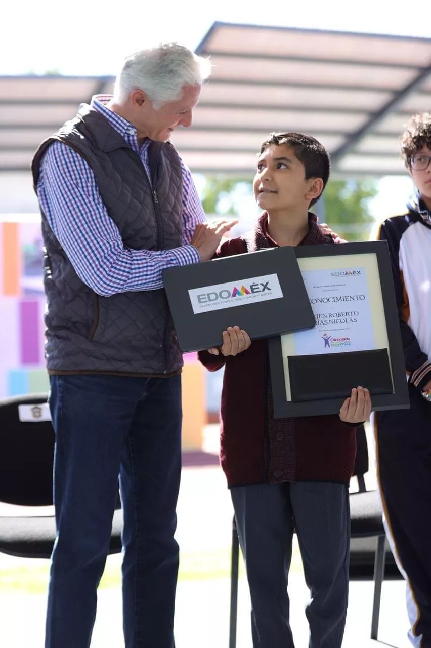 A0656A33-C5F5-4089-BB25-EBB22D4F7A19