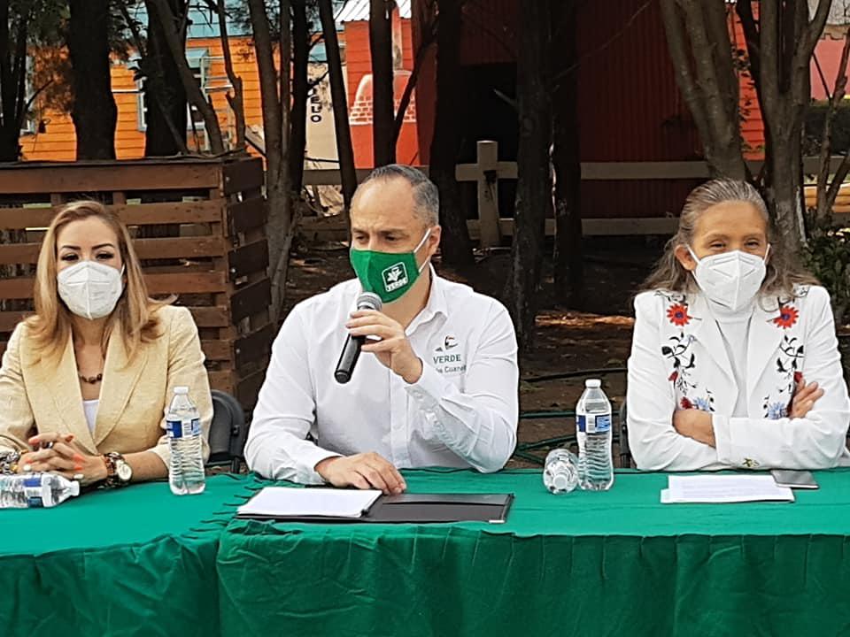 182055531_10208351175772796_4769153196895095099_n