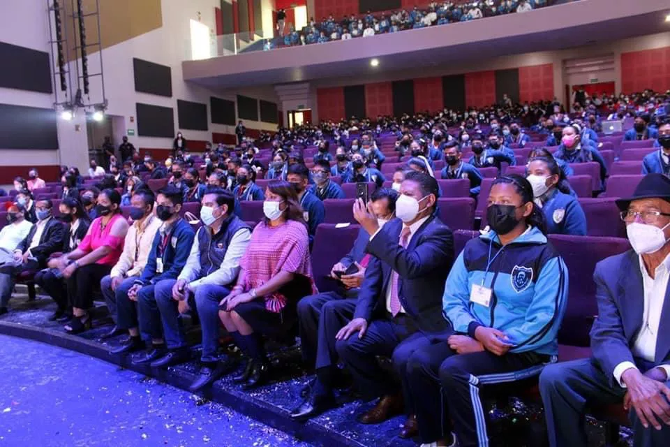 512E2490-9FC0-421F-98B3-93F219BB3148