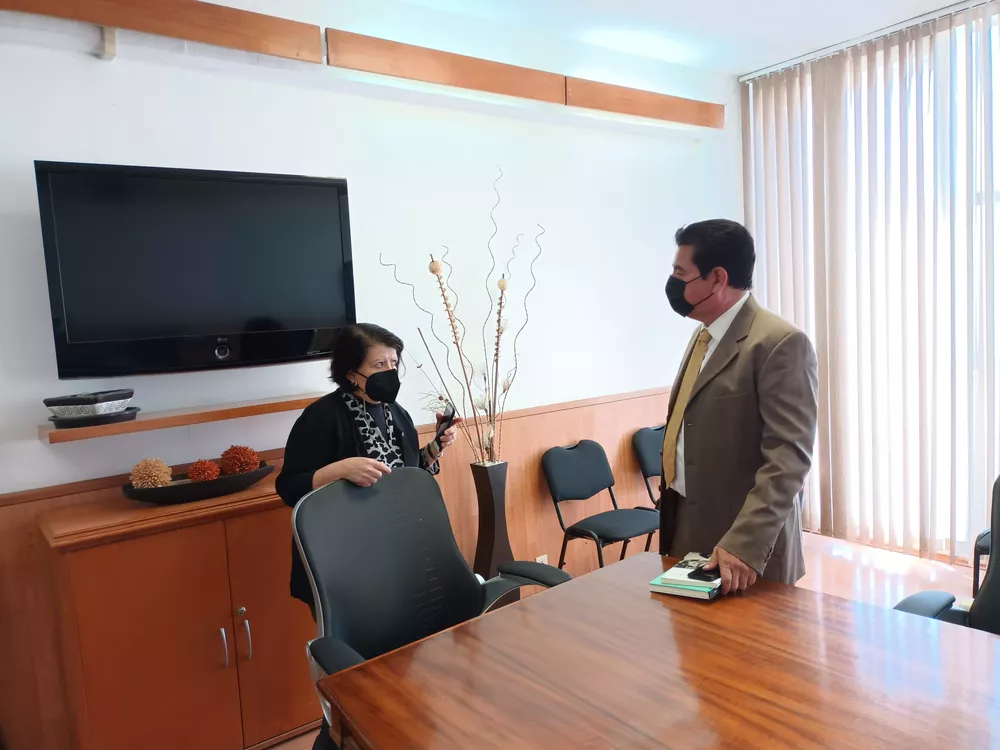 C8125517-774D-465B-84BC-66DDDC97A0E9