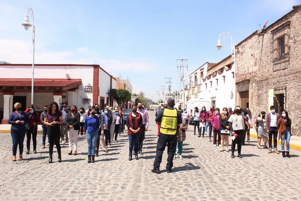 BDB1F43B-F54A-479B-AEA8-7600BE1B9C4F