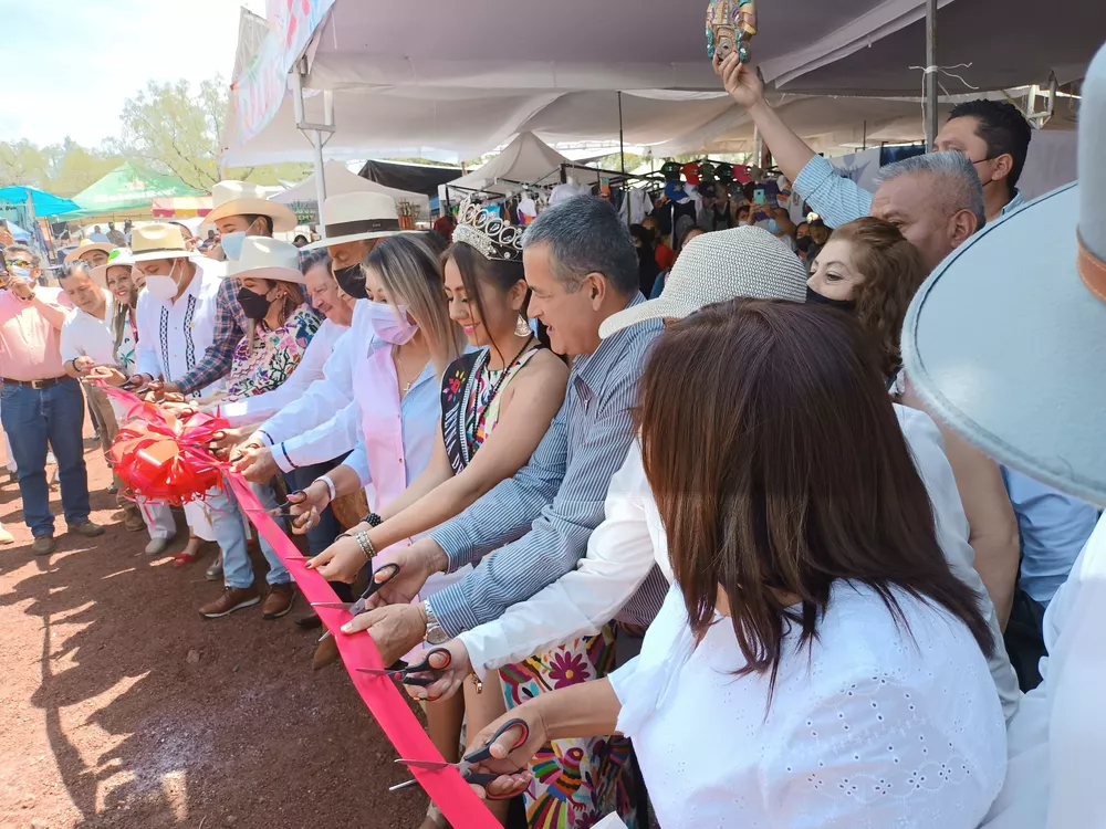 F7741653-E853-4A34-9668-2D93DD02D427