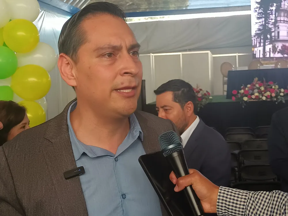 AD2CCAB3-9A0B-4F0D-9E4B-105D63611EDD