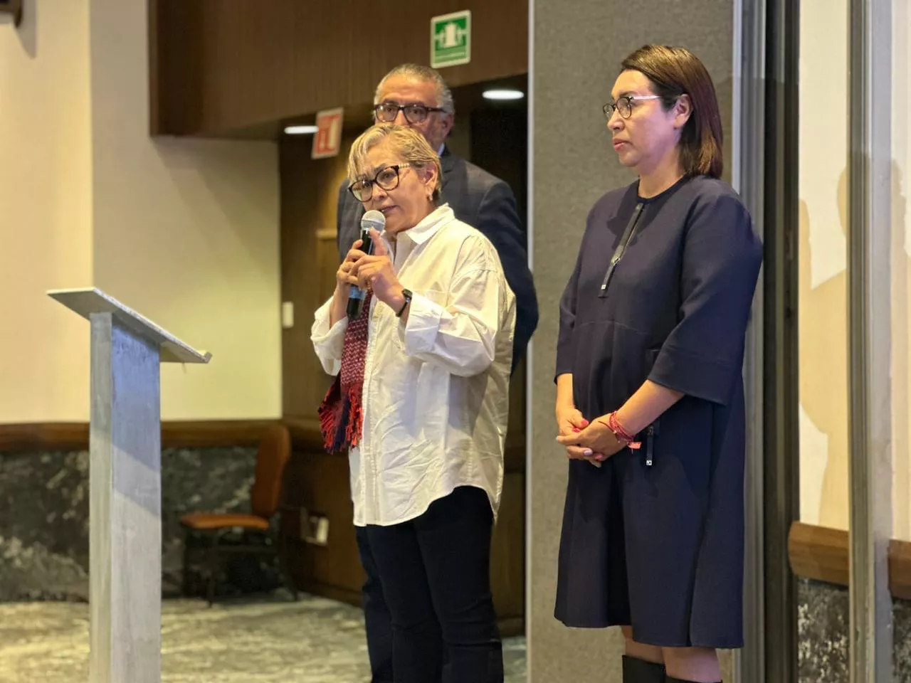 71477668-C4E3-4B1C-9EF7-FA7C8E460941