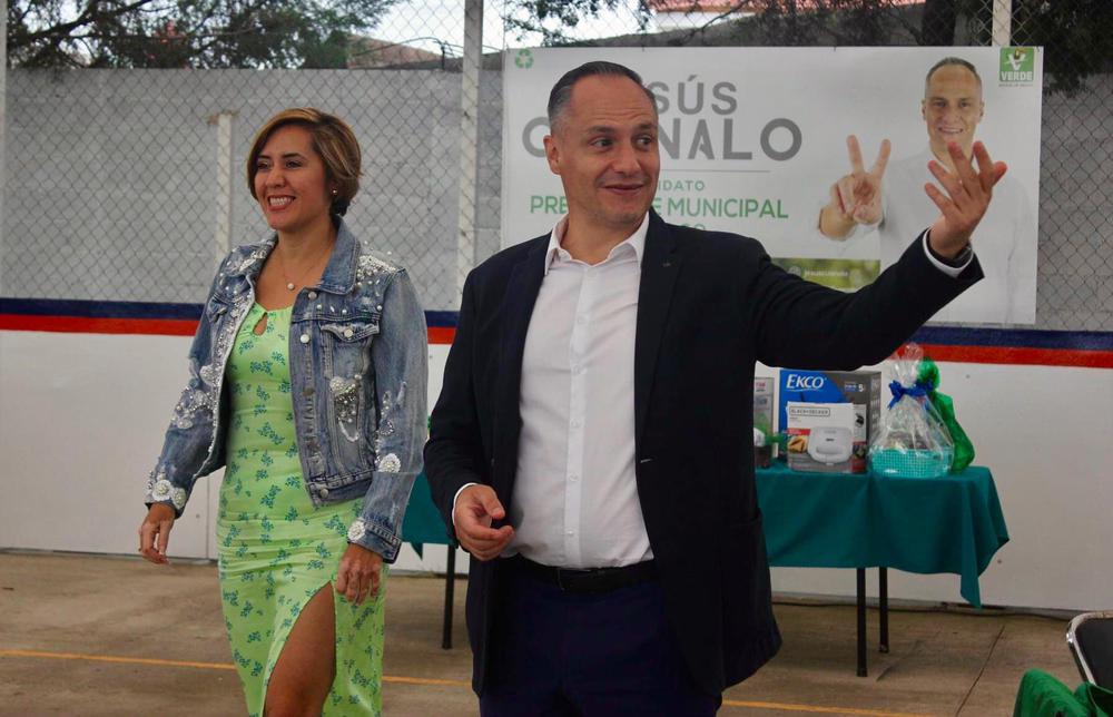 DEE7ACAC-29D3-4442-92BB-13A03341F36E