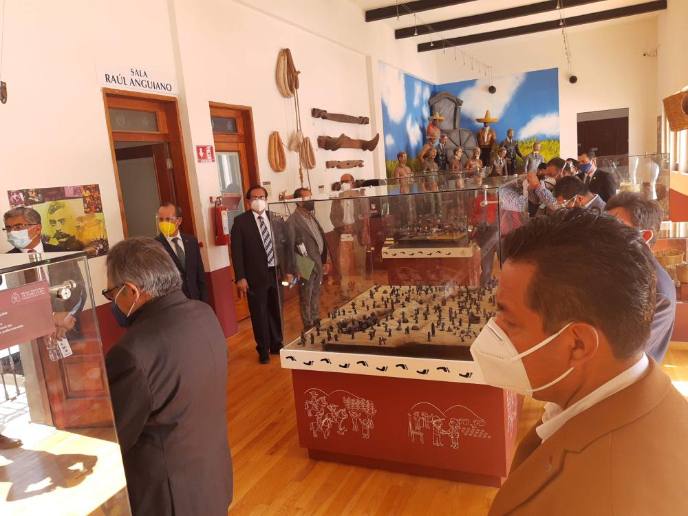 3FBA5069-1837-4E0C-AEE3-D50E29CE9B6D