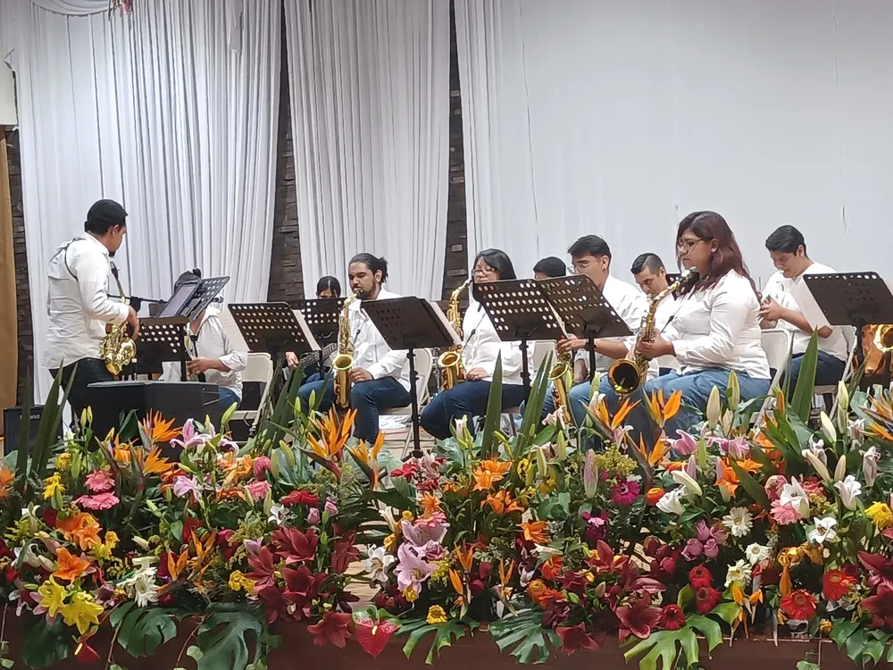 C78DDDD2-509F-4B34-85FA-E98D1DEA8135