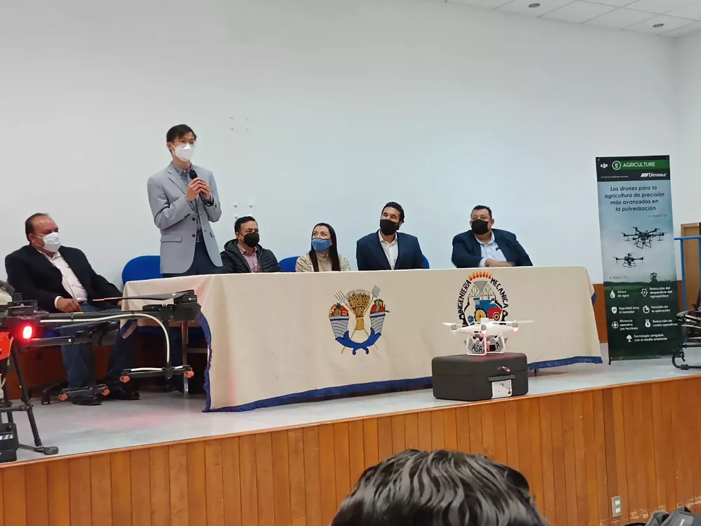 2DDD687A-2F7F-43AD-8BE5-A2677B1E5790