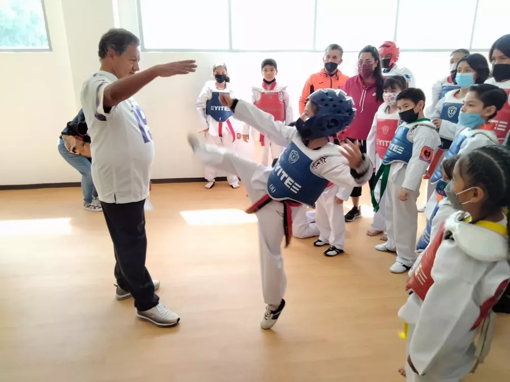 5E0D58FC-39A4-476D-8475-5FEF2C795D1D