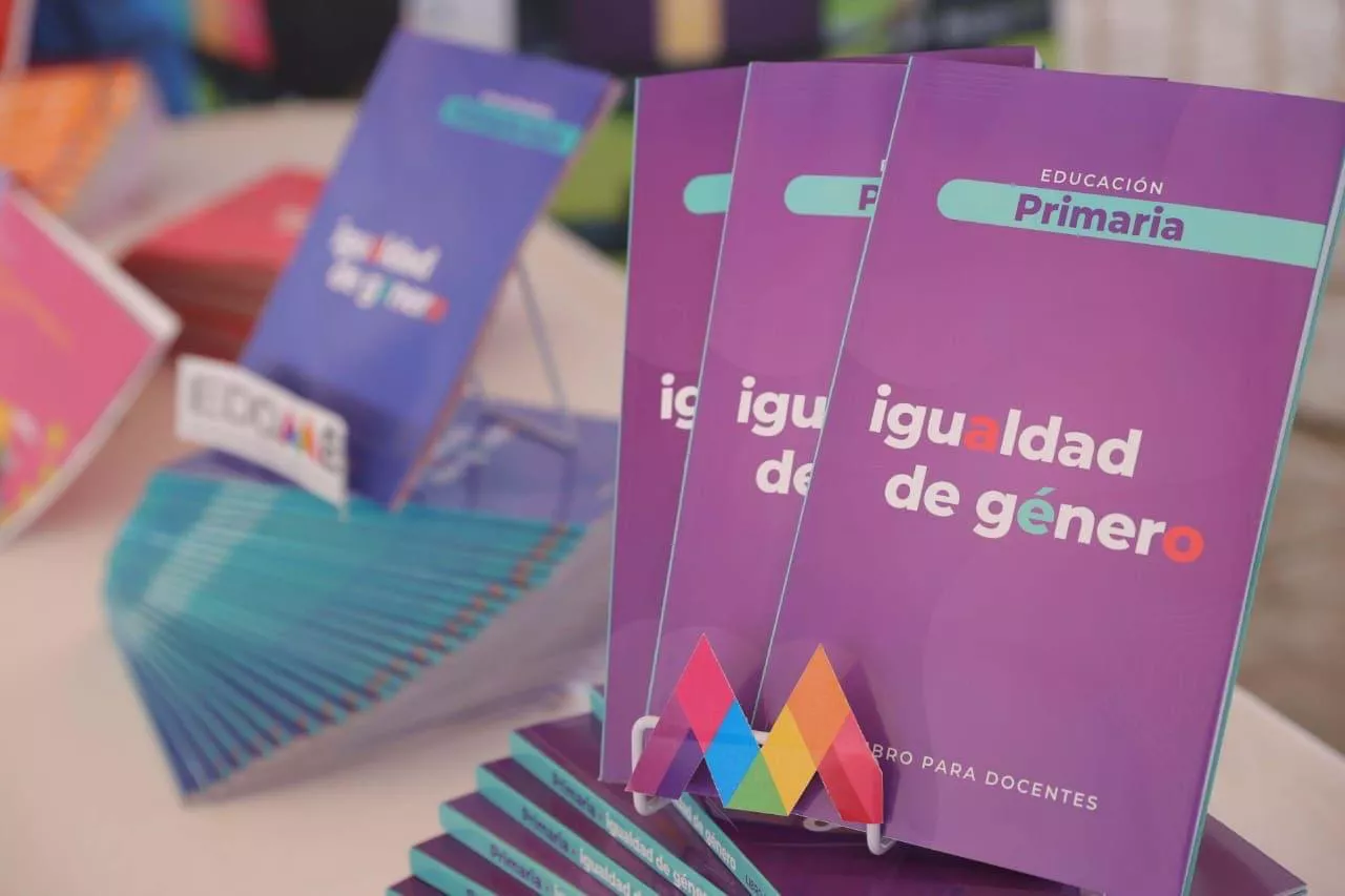 5122FF9D-4951-4DBC-B1F9-89078708F5F8