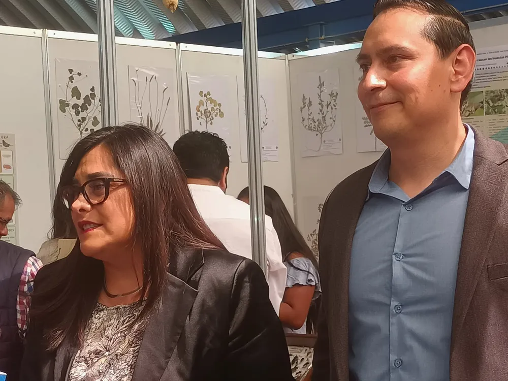 2AA4D4FE-6ED3-4506-9837-C52CFEA52646