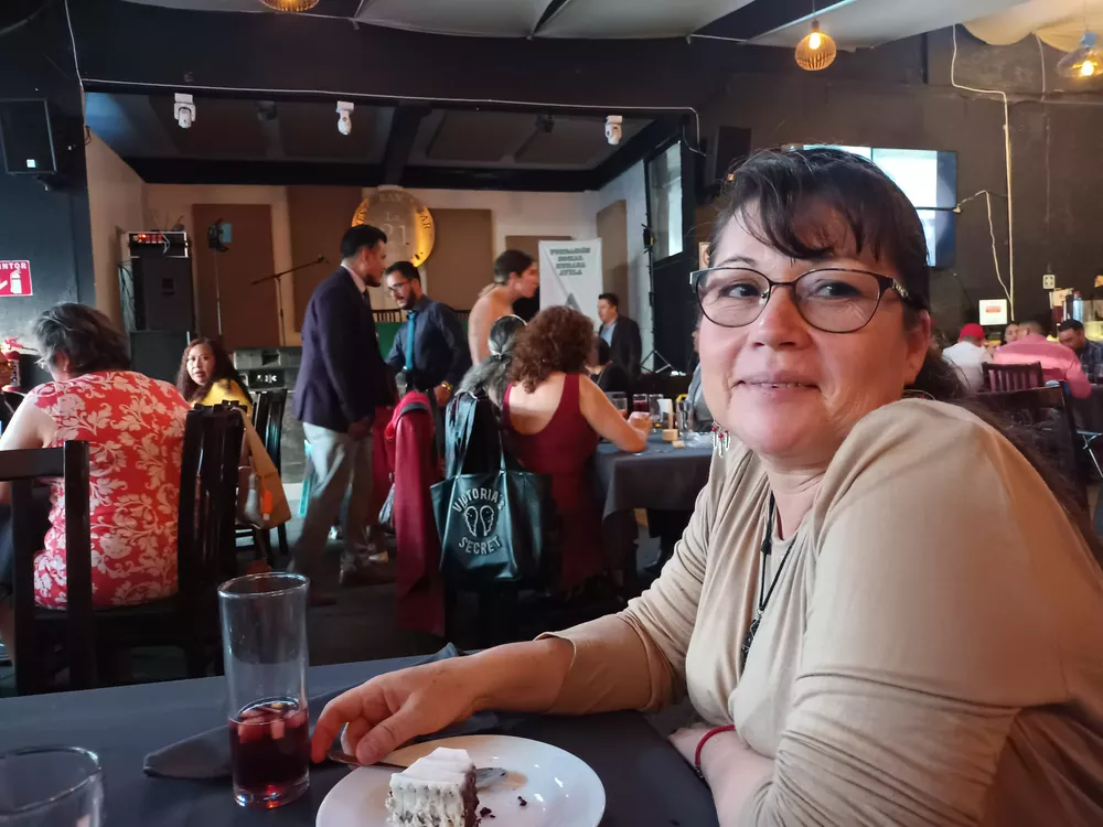 B0CC75A4-6E6B-47A6-8C25-517F580638E9