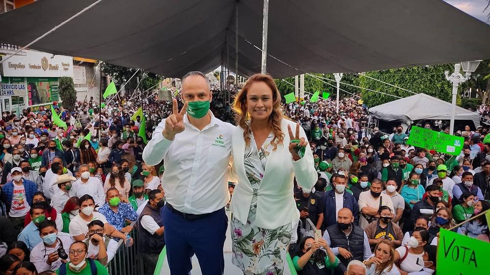 01693FD3-0A5E-41B6-A97A-3F228B880EA0