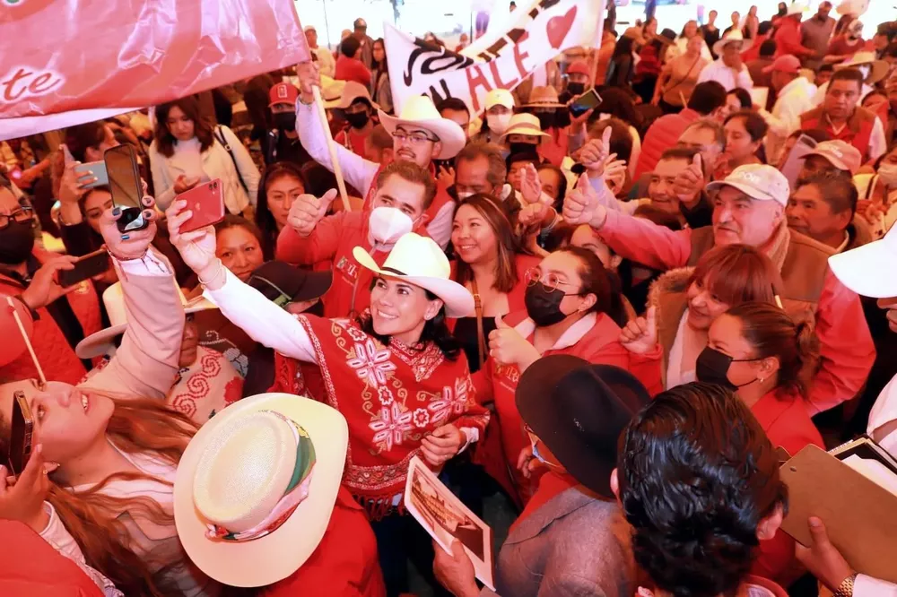 EC7E2D37-624D-455C-9664-A22E9E721CC1