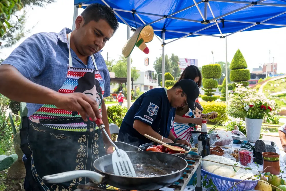 1484637F-FFE7-42C3-8A7B-0D993CF63646