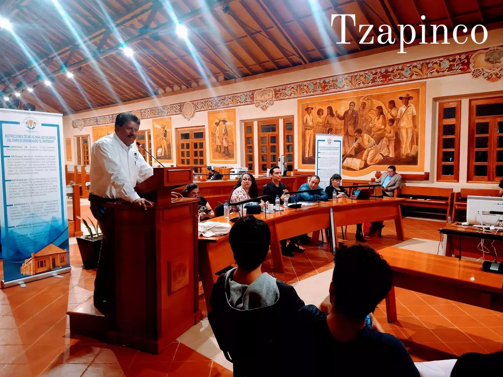 03AC1163-31BA-4B57-8956-400A48C24694