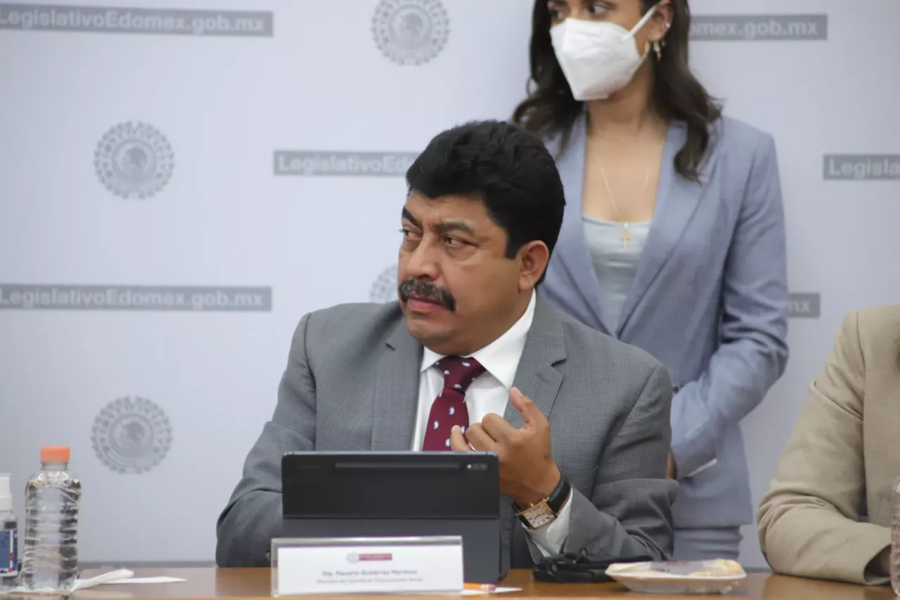 EEA93957-2CFB-411C-B705-C947E187D7ED