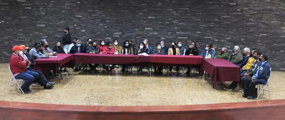 E3F8A87C-A0BA-4777-8F5B-CCD6992BB659