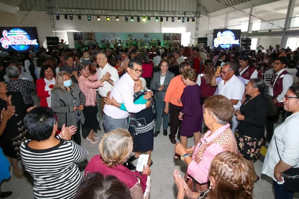 44C190C2-3619-440C-939D-C1C761A7926B