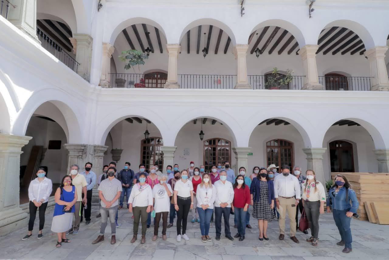 7DF78CA1-CF99-4A29-875E-B3B356438593