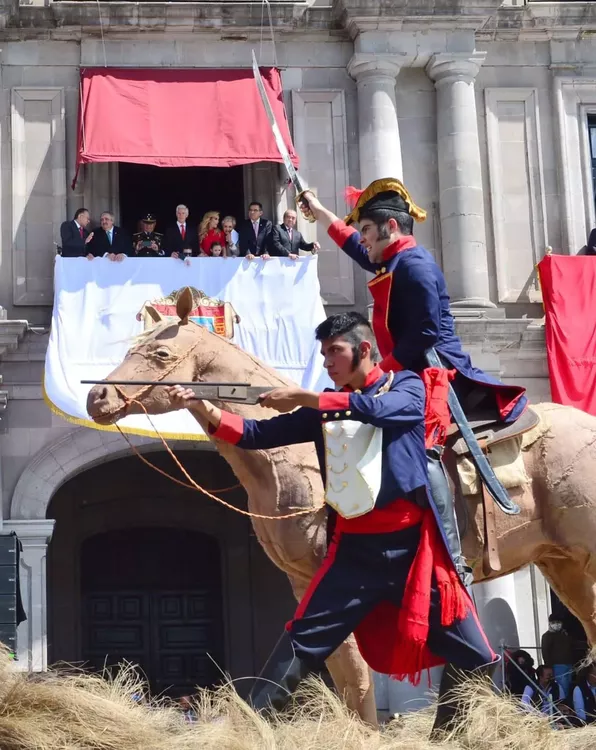 4AB14A25-AA6E-4C86-9F4D-9FDFF5B9ED3A