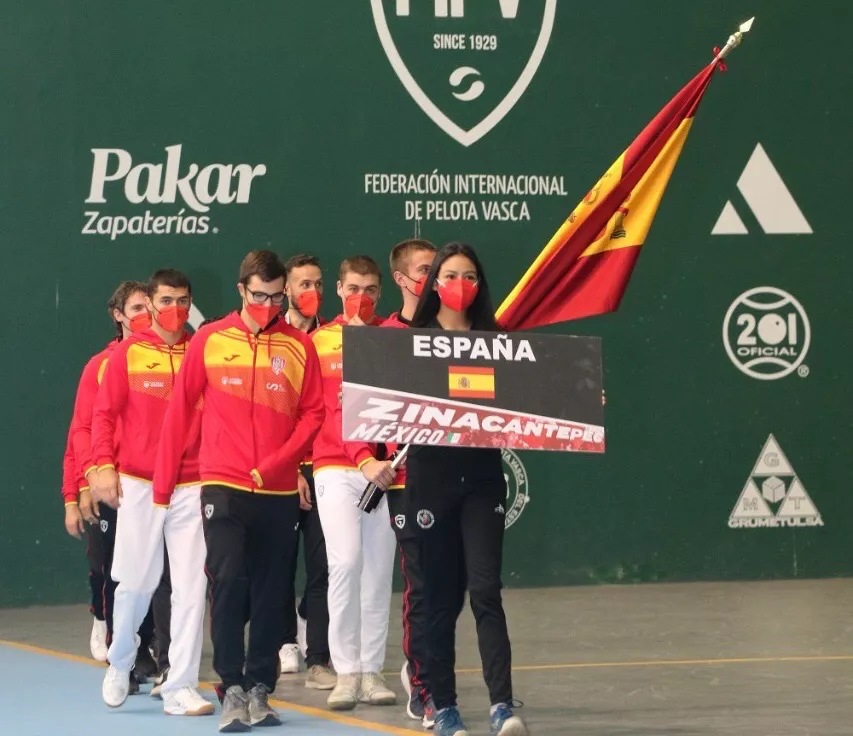 E4787EAB-E222-4A94-A25E-296BE7961409