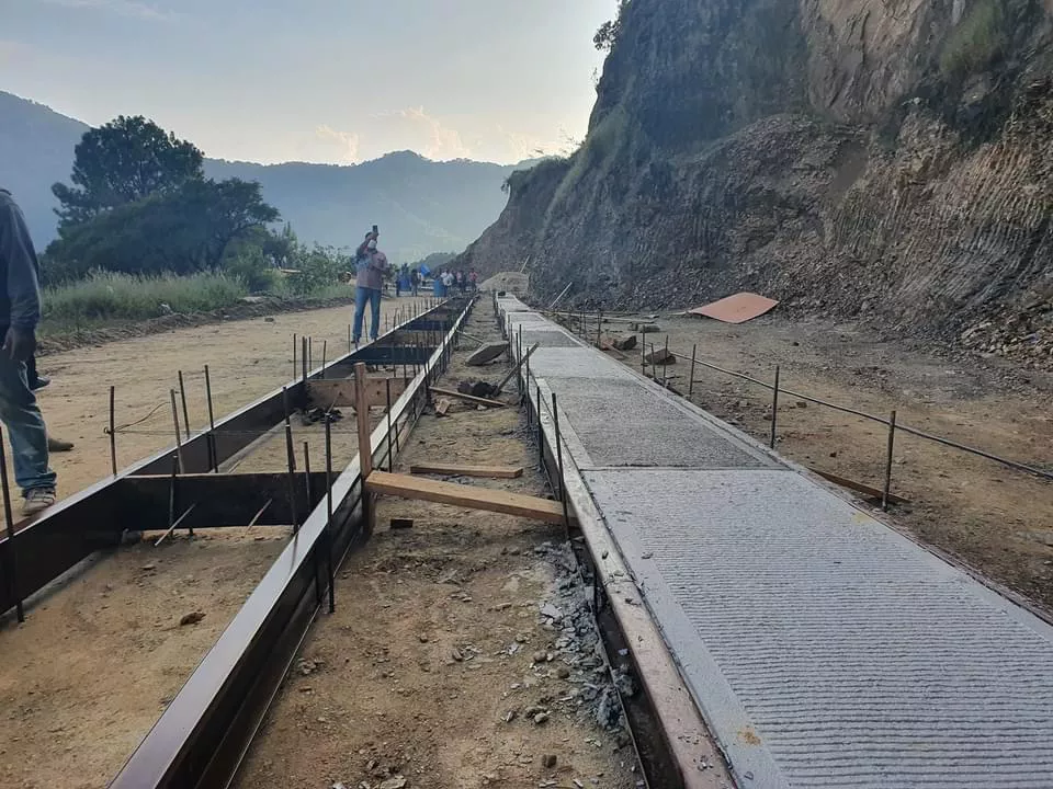 80AEB9A9-D9C0-4440-A177-1D0D33BBB815