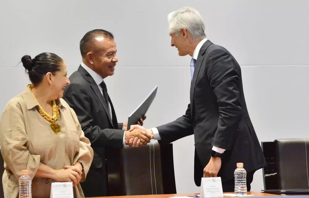 7ADCE1E8-591C-42B9-A55A-E1FF1ADCE6DC