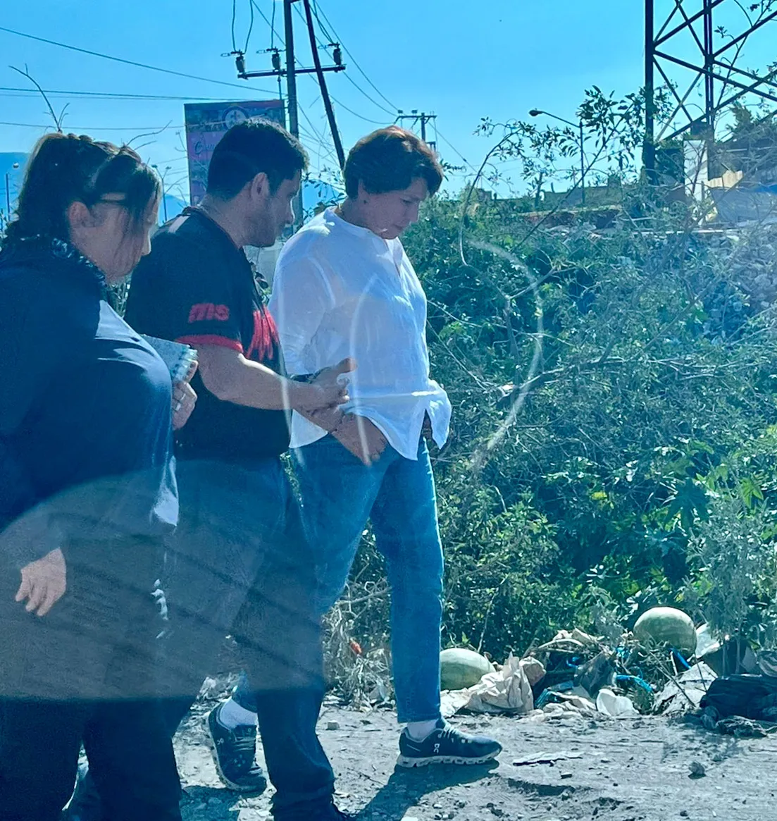 1D9836A4-2251-4F2D-BDE9-D1E432635D18