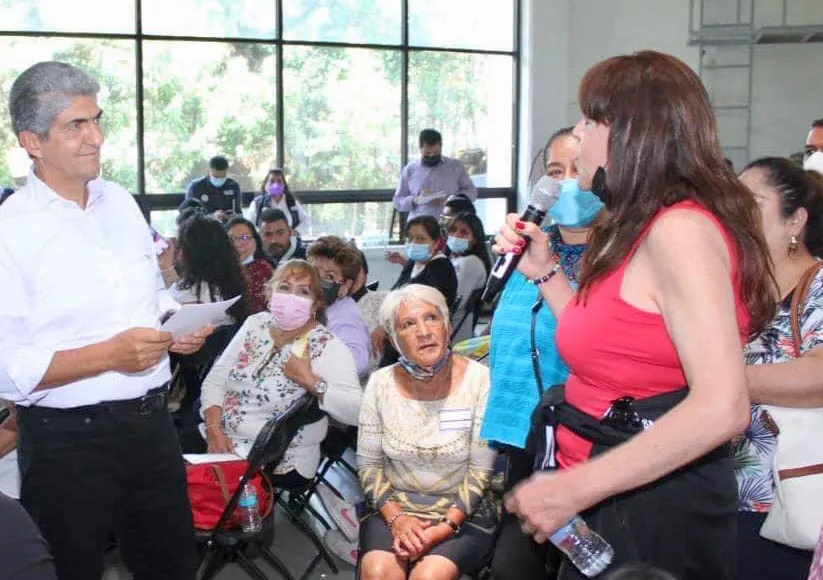 2D38547A-A127-4CCB-B7FA-6292F0CCB04C