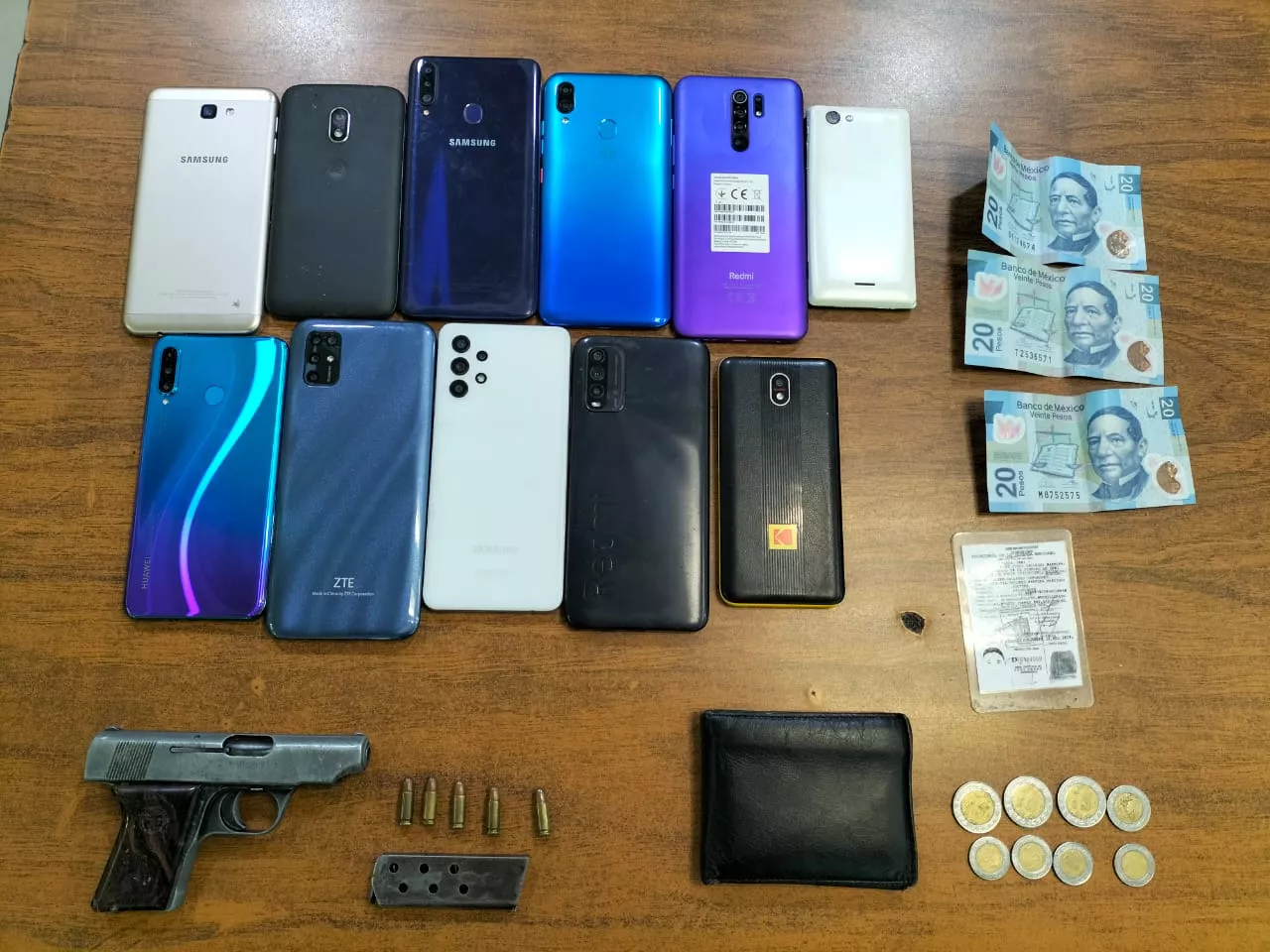 6DB25A66-EA79-4648-A775-A714C2765DB3