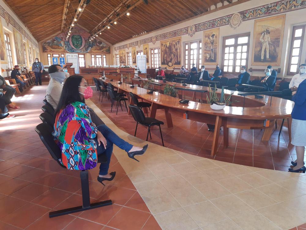 78CEFA01-CD0D-4B66-952D-D65E006E8B93